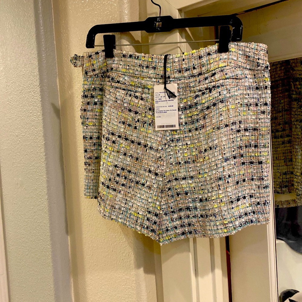 W by Worth lined shorts with front side pockets. Beautiful. Size 6
